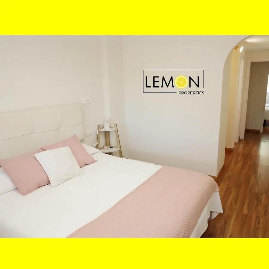 Apartment Lemon Beach Torrequebrada Apartament Benalmadena Spain