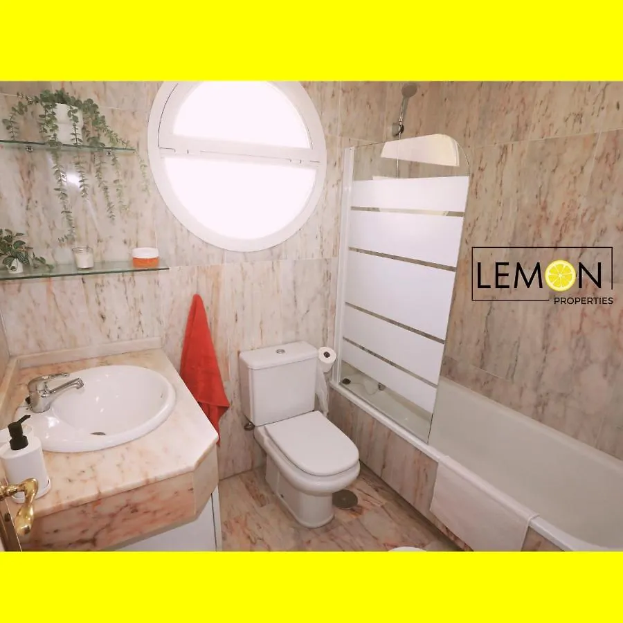 Lemon Beach Torrequebrada Apartament Benalmadena Spain